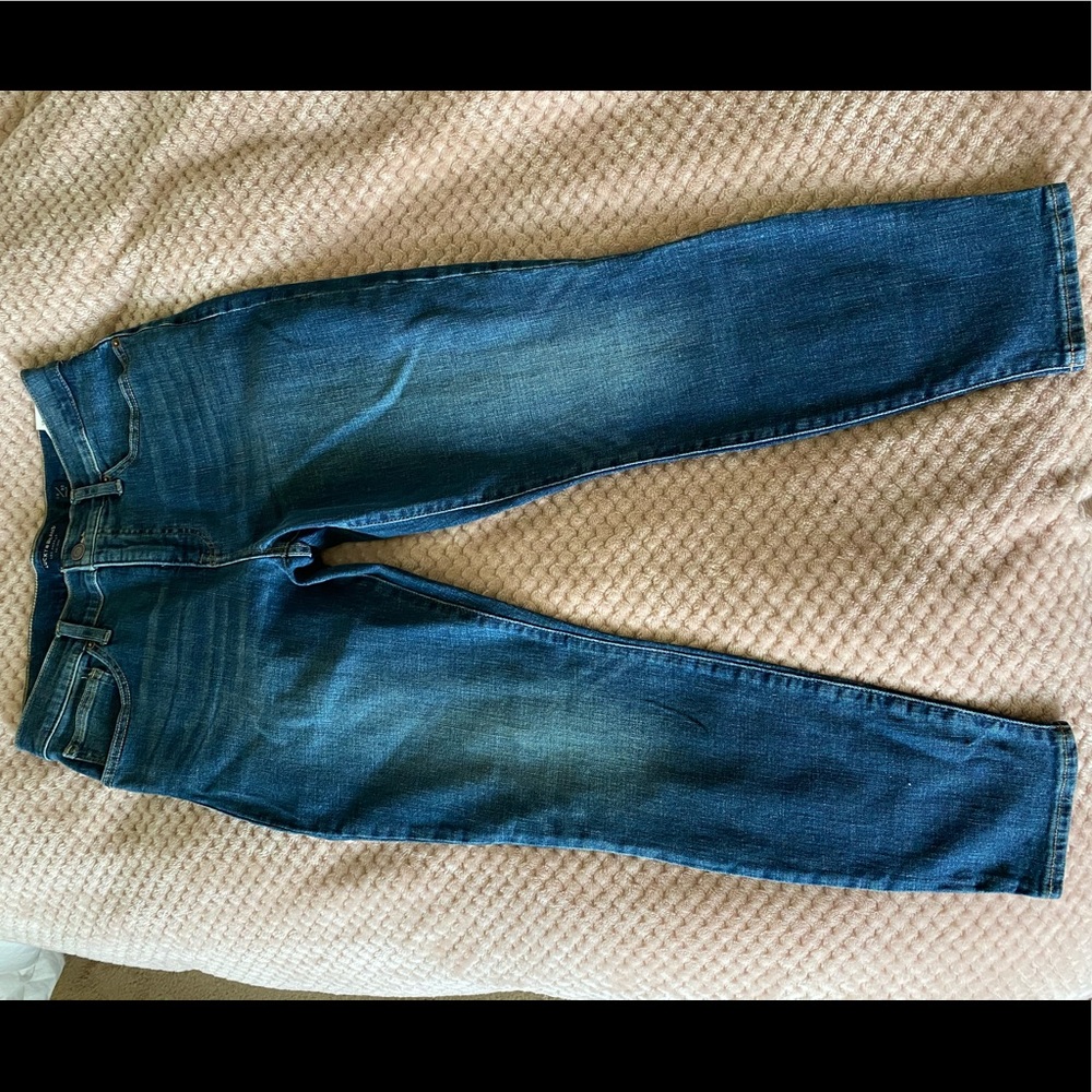Mid Rise Lucky Brand Jeans - Picture 2 of 10